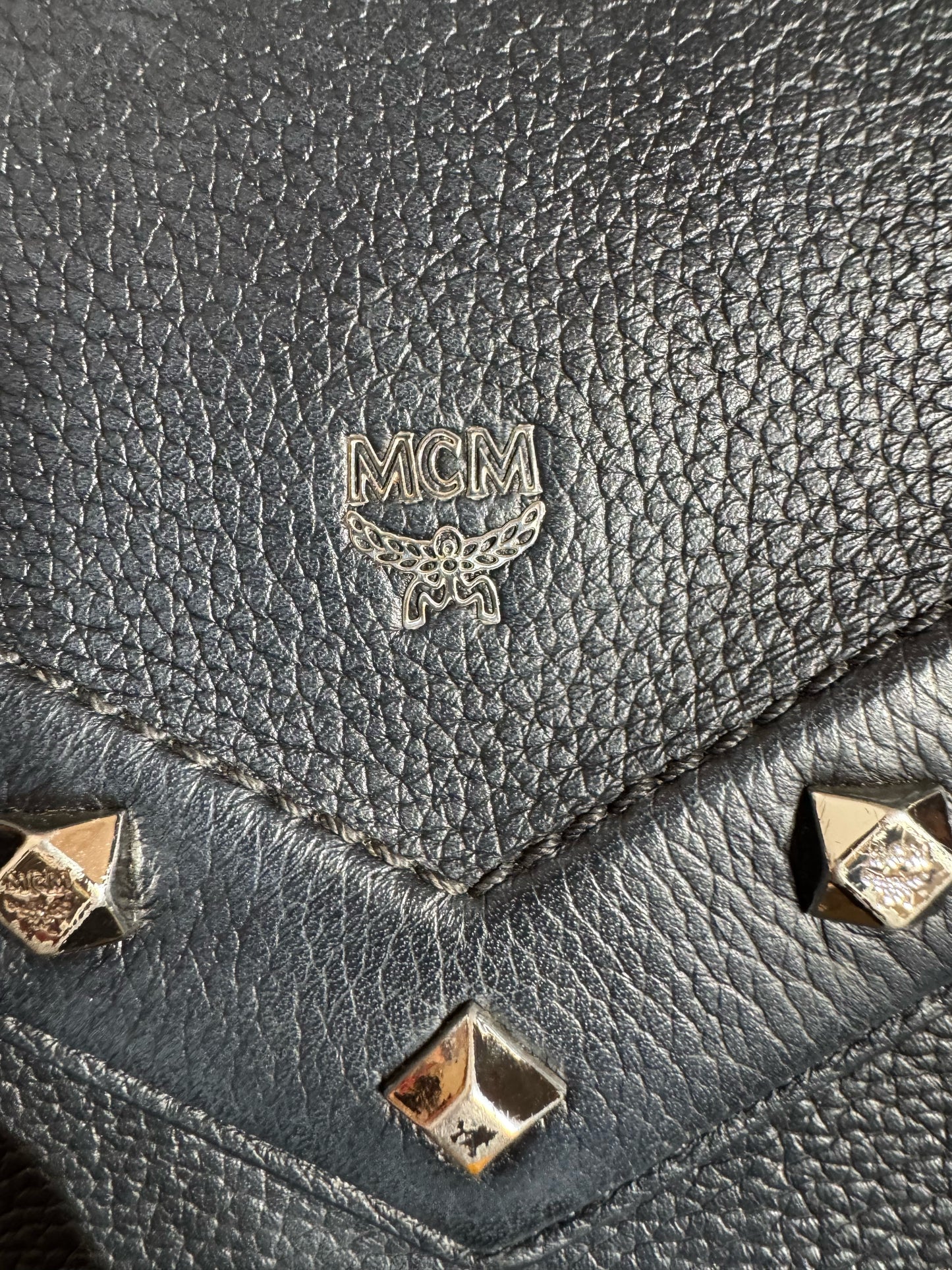 π€ MCM Black Pebbled Leather Studded Top Handle Bag