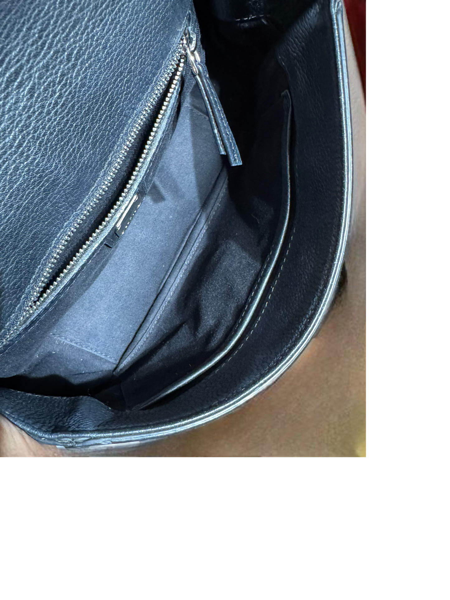 π€ MCM Black Pebbled Leather Studded Top Handle Bag