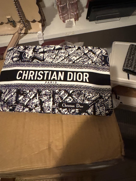 Dior - Dior GWP Pouch