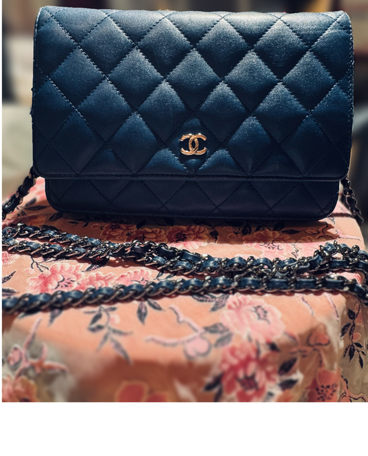 Chanel - Wallet on Chain Quilted Lambskin - Blue