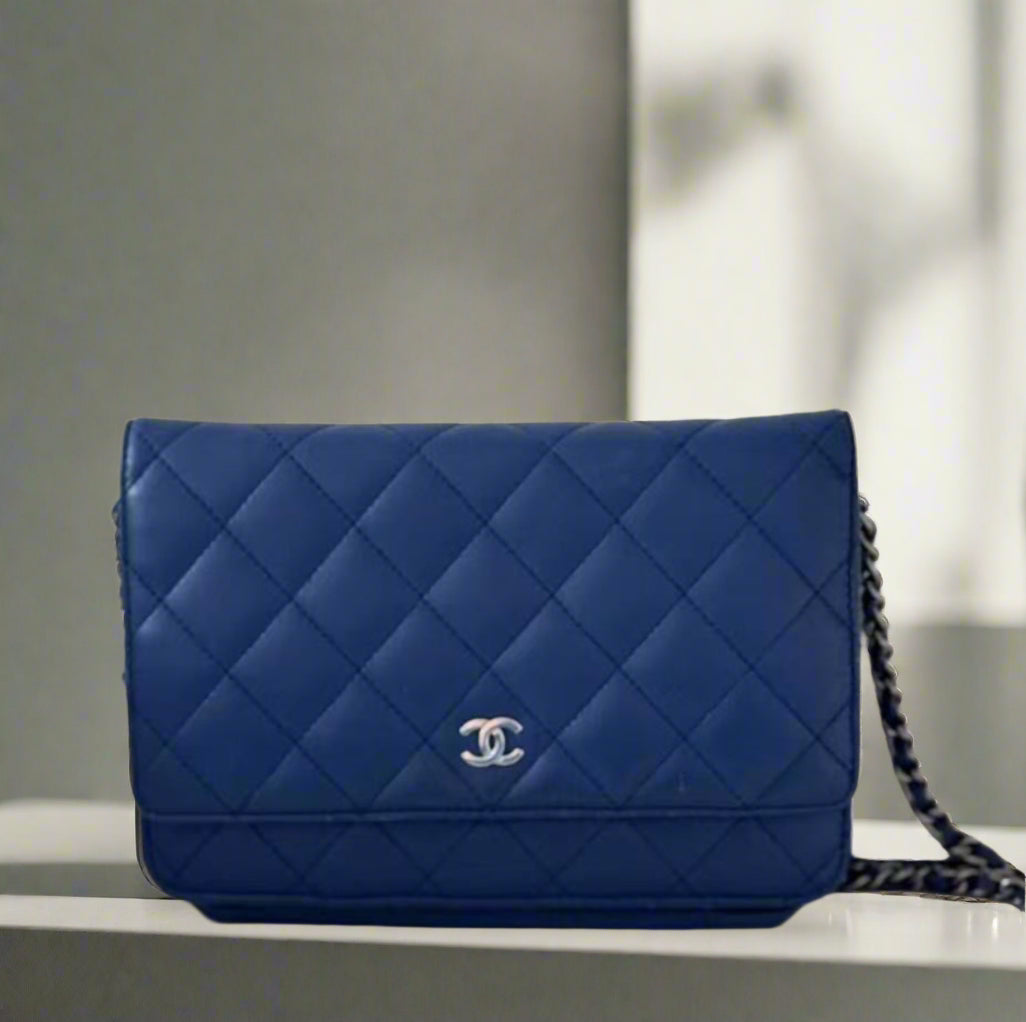 Chanel - Wallet on Chain Quilted Lambskin - Blue