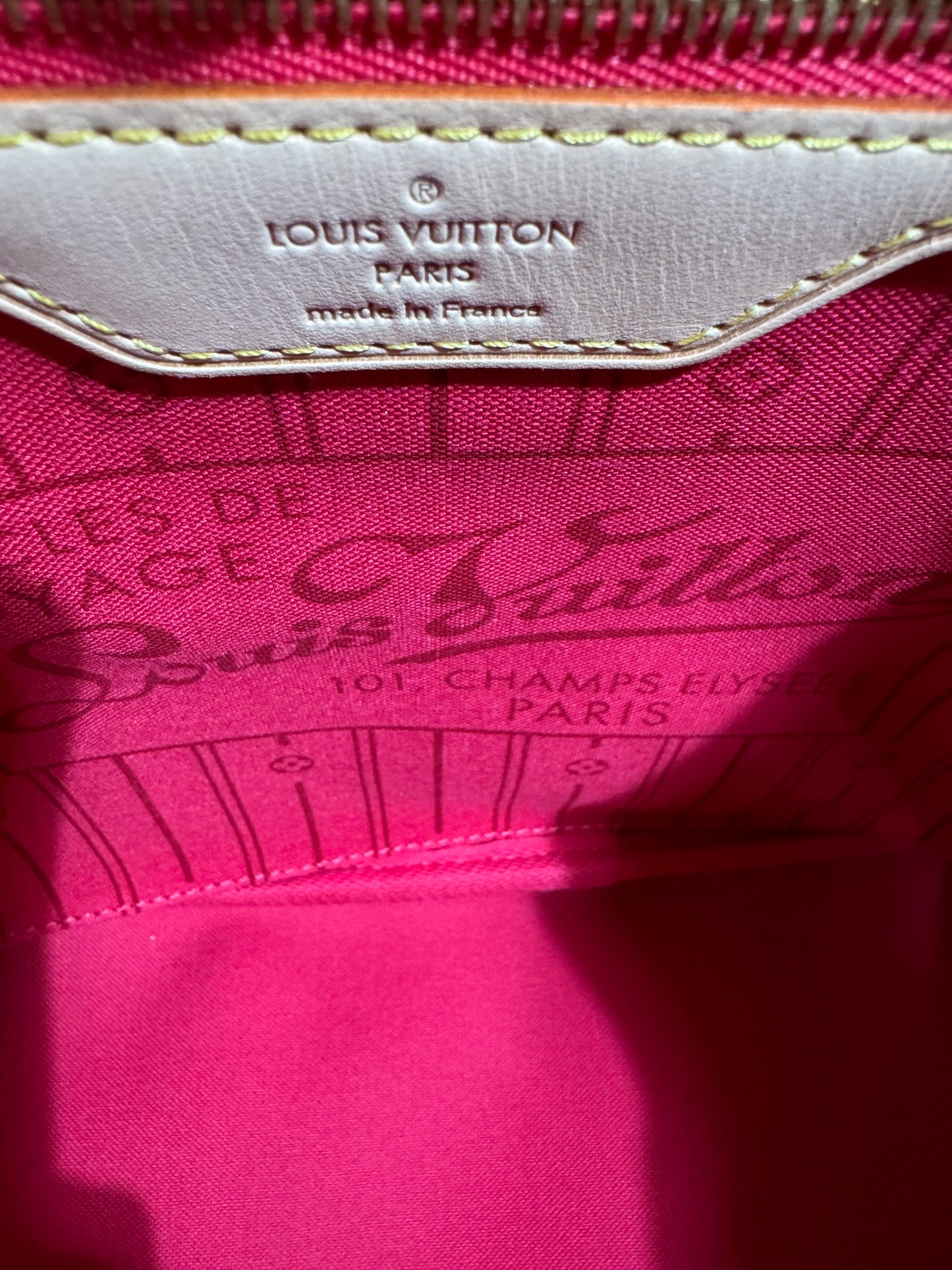 Louis Vuitton - Monogram Heritage Neverfull GM - Fuschia and White