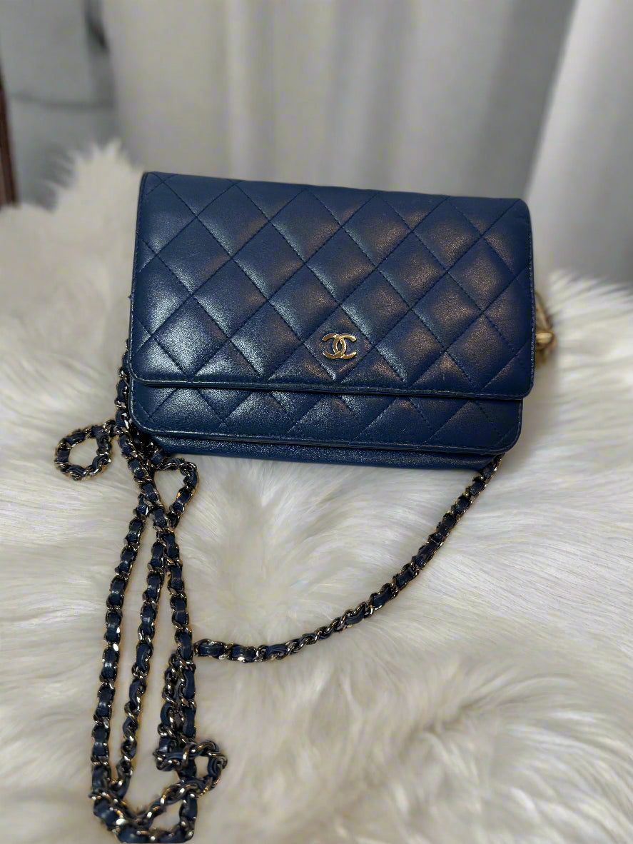 Chanel - Wallet on Chain Quilted Lambskin - Blue