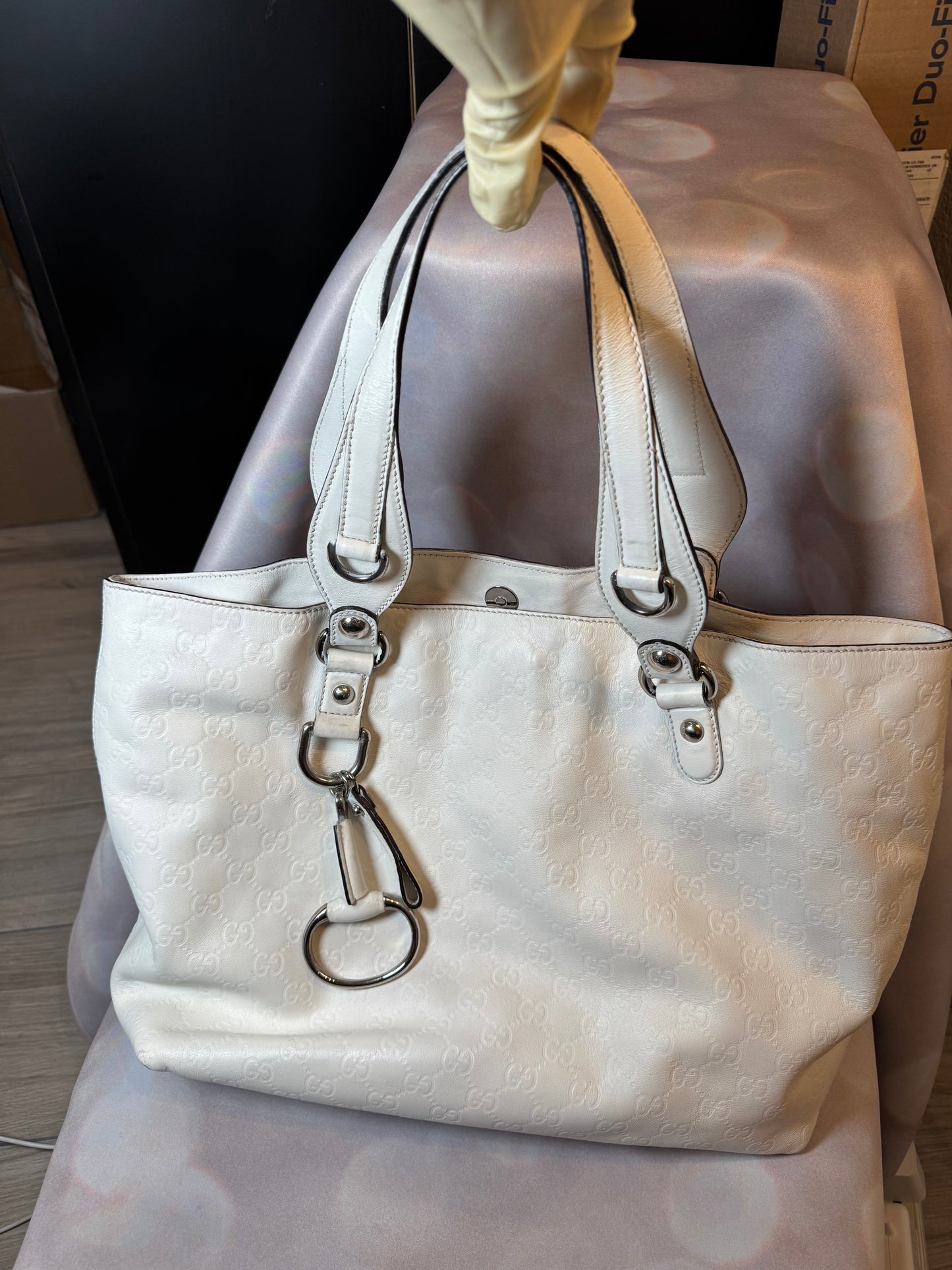 Gucci - Gucci White Guccisima Medium Icon Bit tote Embossed leather