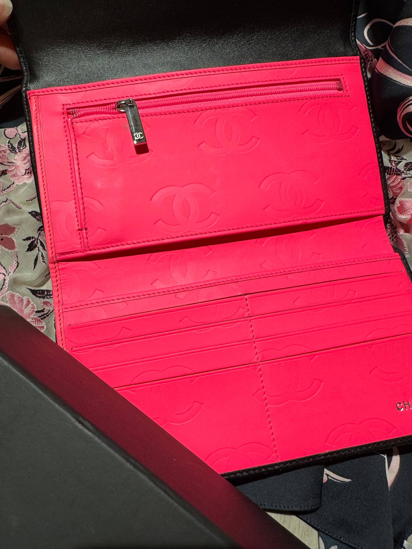 🖤 Authentic Chanel Cambon Line Trifold Long Wallet – Black with Hot Pink Interior