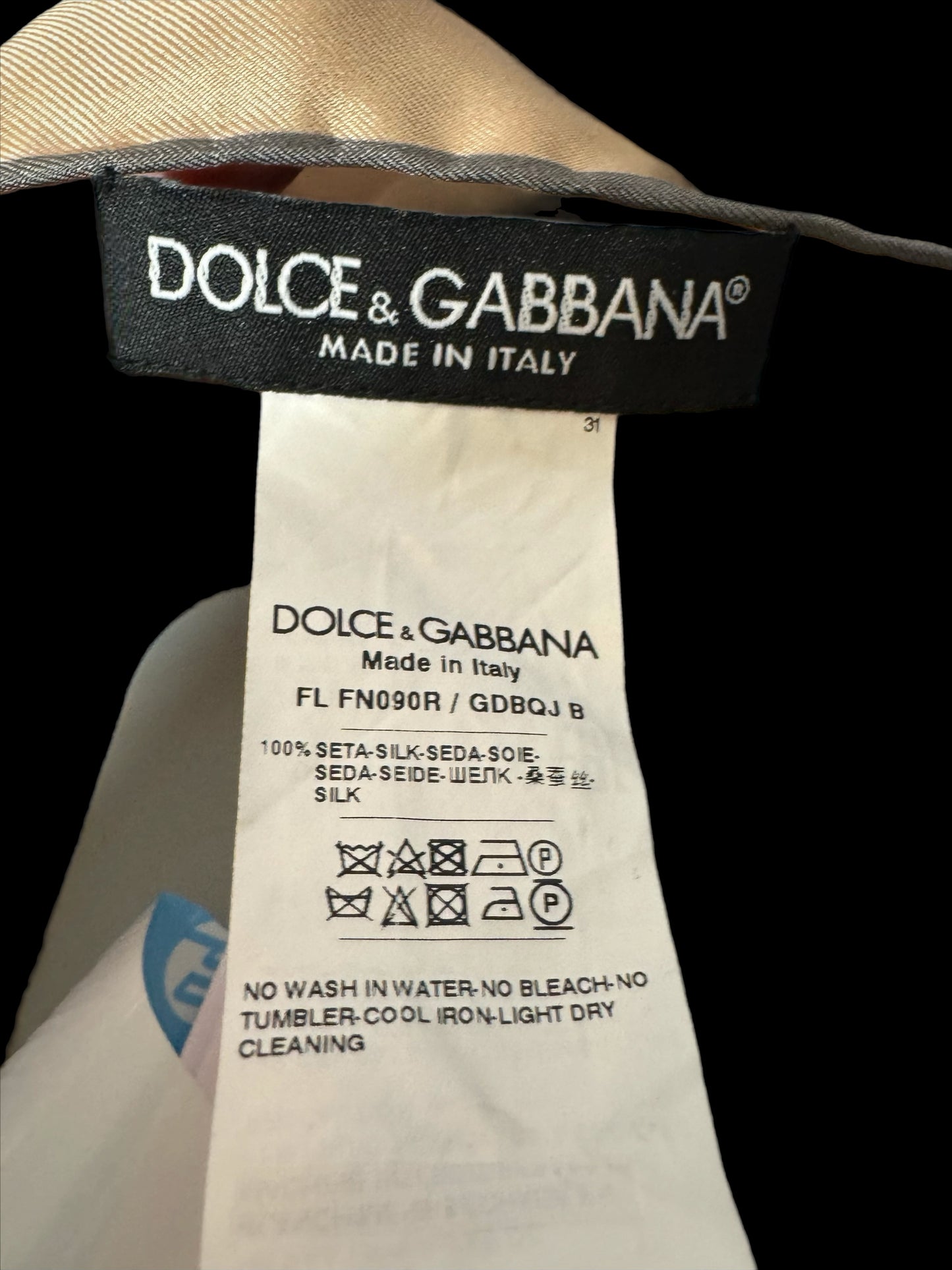 🐆 Dolce & Gabbana 100% Silk Leopard Print Scarf – Made in Italy