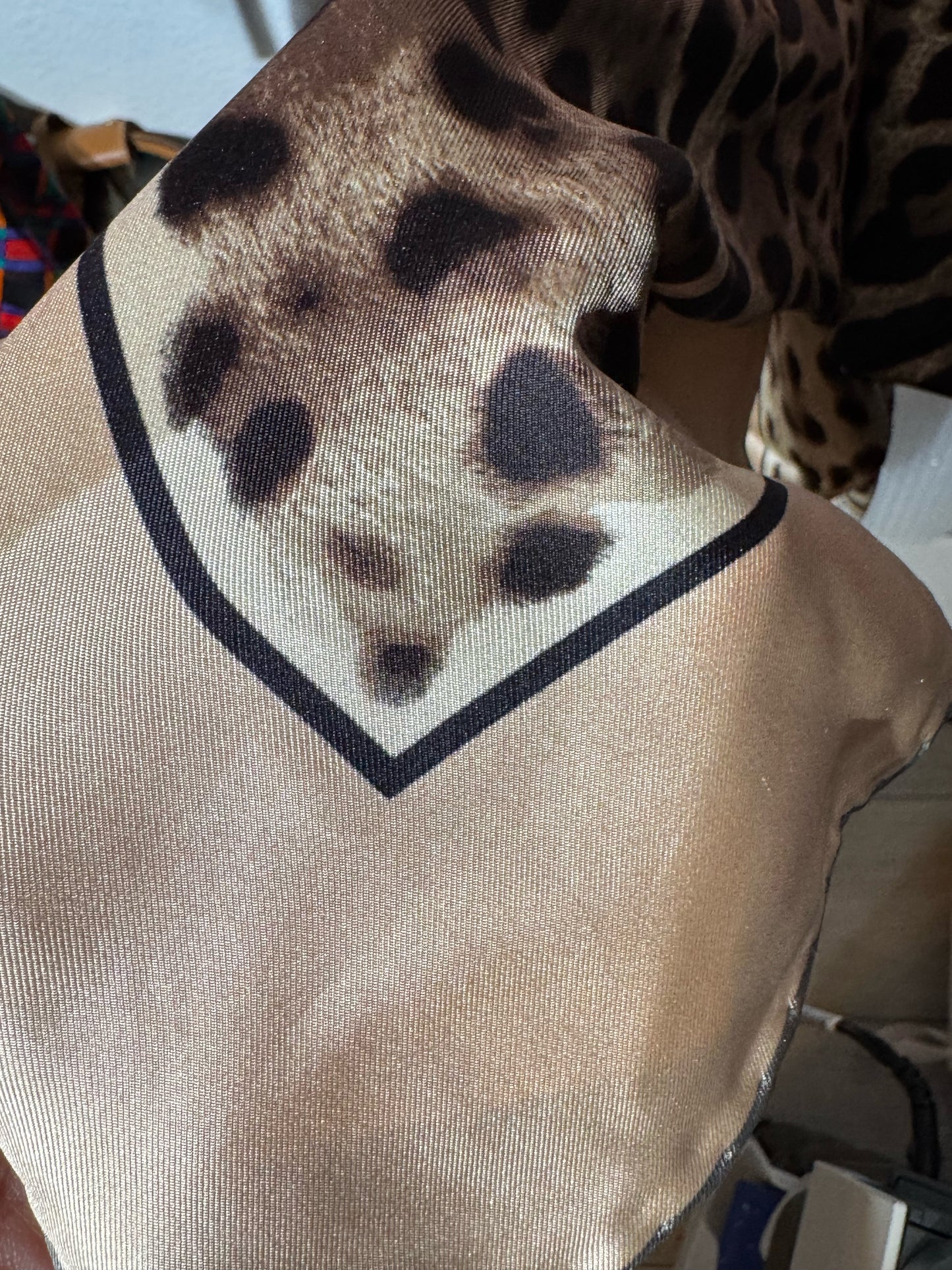 🐆 Dolce & Gabbana 100% Silk Leopard Print Scarf – Made in Italy