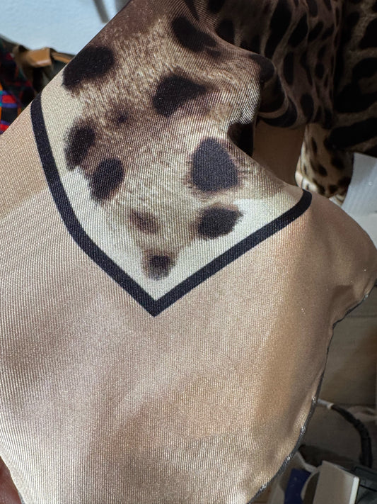 🐆 Dolce & Gabbana 100% Silk Leopard Print Scarf – Made in Italy